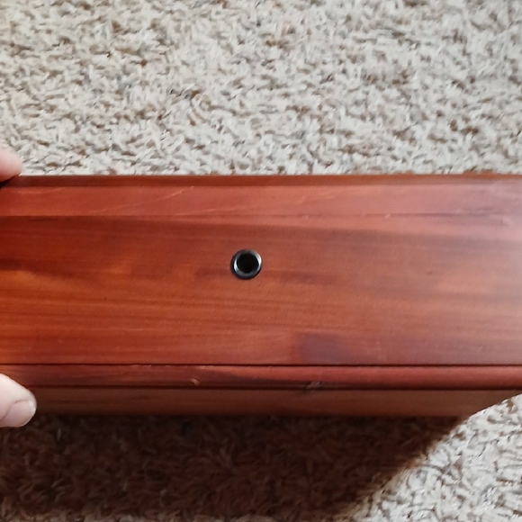 Lane Mini Cedar Chest - Picture 2 of 10